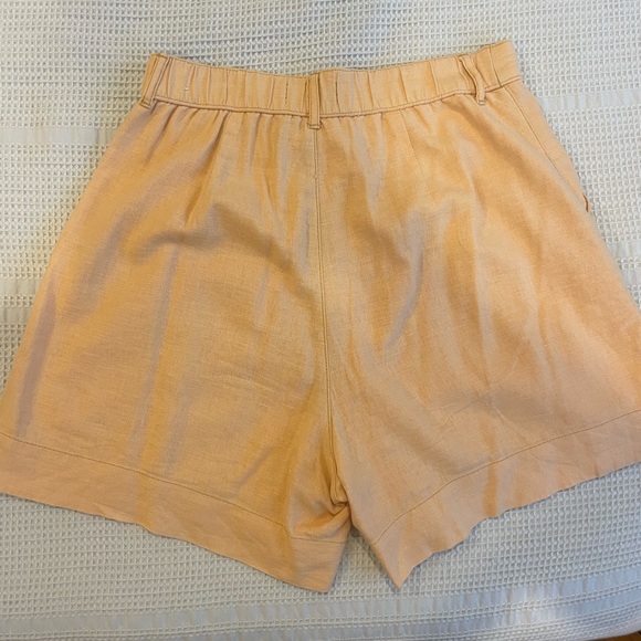 Abercrombie & Fitch linen Bermuda Tailored Orange shorts - Picture 3 of 3